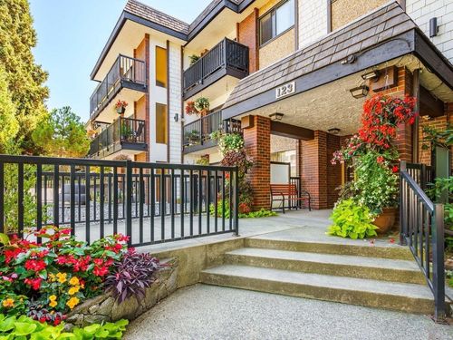 107-123 E 19th St, North Vancouver, BC, V7L2Y9 | Card Image