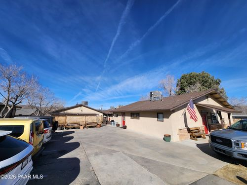 214 N Arizona Ave, Prescott, AZ, 86301-3104 | Card Image