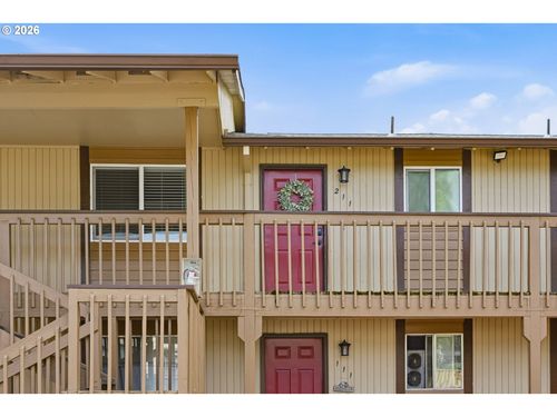 211-3404 19th Ave, Forest Grove, OR, 97116-1975 | Card Image