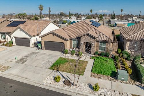 1150 Fire Fall Ave, Lemoore, CA, 93245-4519 | Card Image