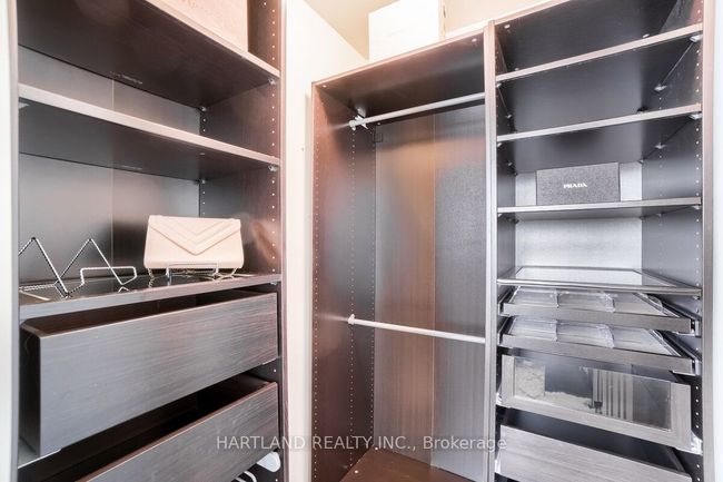 1901 - 339 Rathburn Rd W, Condo with 1 bedrooms, 1 bathrooms and 1 parking in Mississauga ON | Image 12