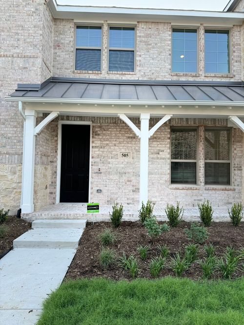 505 4th St, Argyle, TX, 76226-4568 | Card Image