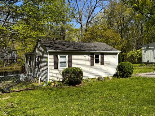 132 Eddleman Dr, Nineveh, IN, 46164-9757 | Card Image