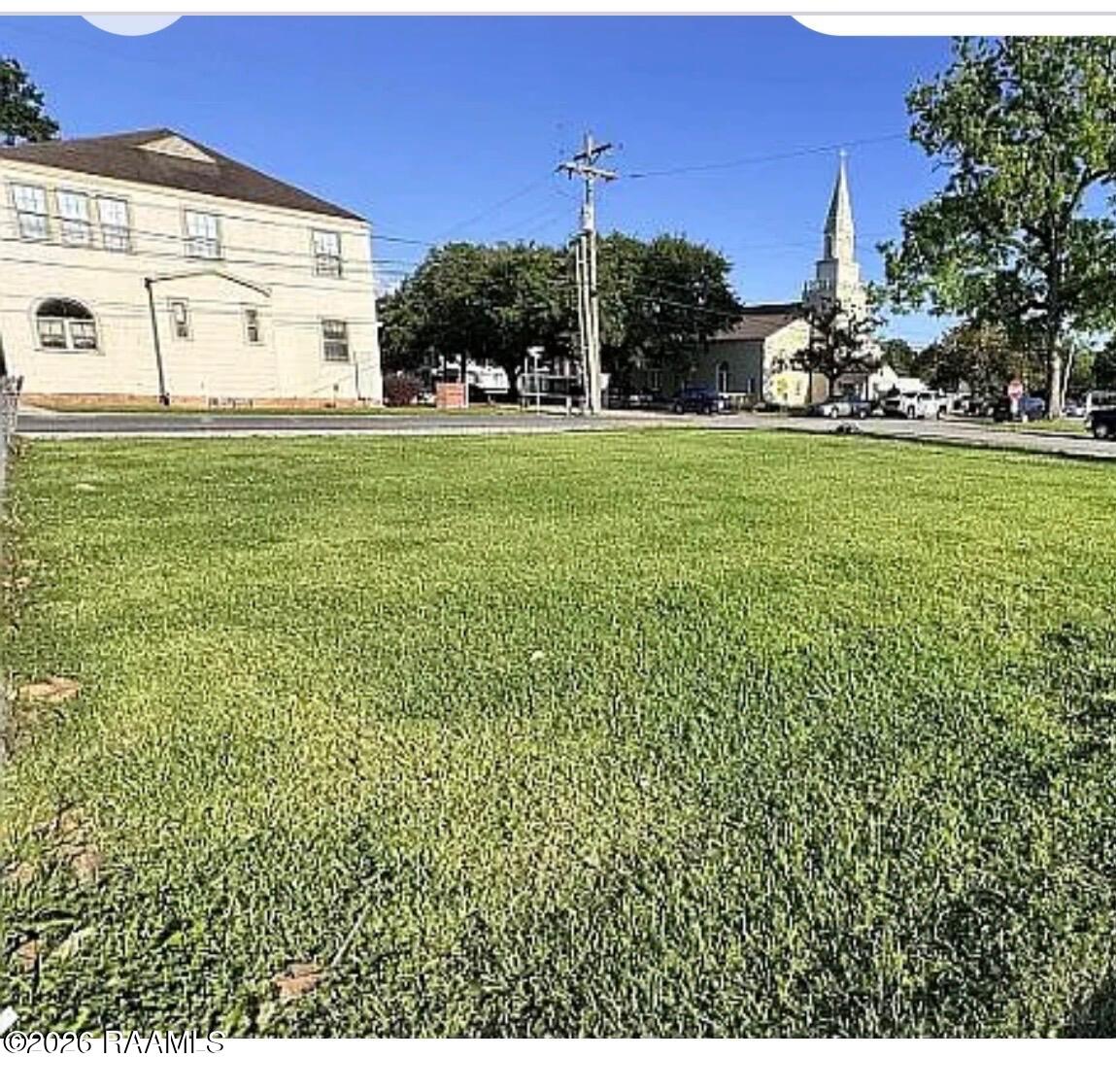Land in St. Martinville