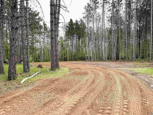 87190 Woodstock Rd, Sturgeon Lake, MN, 55783-9999 | Card Image