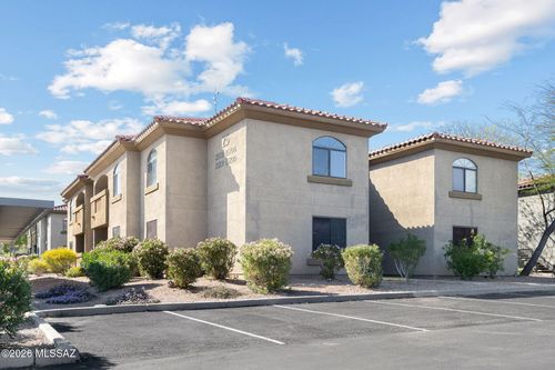 25201-5751 N Kolb Rd, Tucson, AZ, 85750-0873 | Card Image
