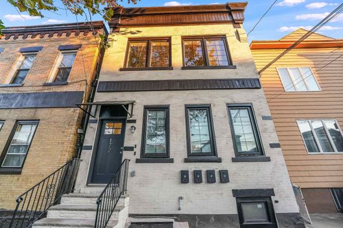 apt-4-172 Mallory Ave, Jersey City, NJ, 07304-1283 | Card Image