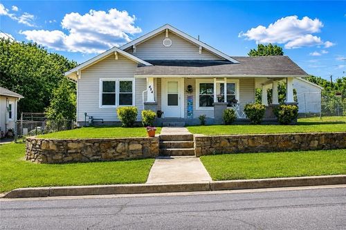 454 24th Street W, Winston-Salem, NC, 27105 | Card Image