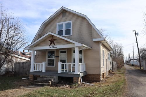 115 W Elm St, Washington Court House, OH, 43160-1907 | Card Image