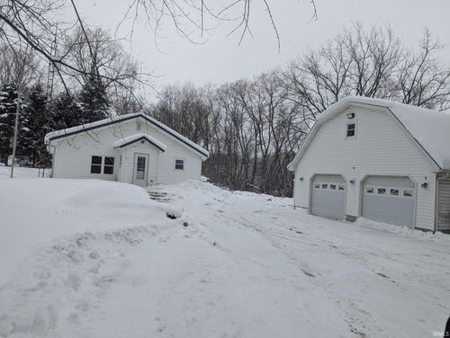 308 Bellevue St, New Carlisle, IN, 46552 | Card Image