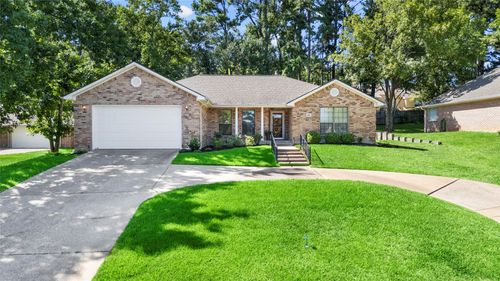 2011 Wickersham Dr, Huntsville, TX, 77340 | Card Image