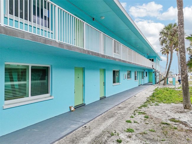 UNIT-5 - 117 7 Th St N, Condo with 1 bedrooms, 1 bathrooms and null parking in BRADENTON BEACH FL | Image 46