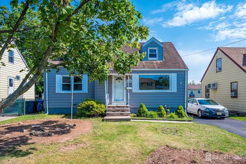 111 Sonora Ave, Iselin, NJ, 08830-1605 | Card Image