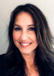 Julie Holdsambeck