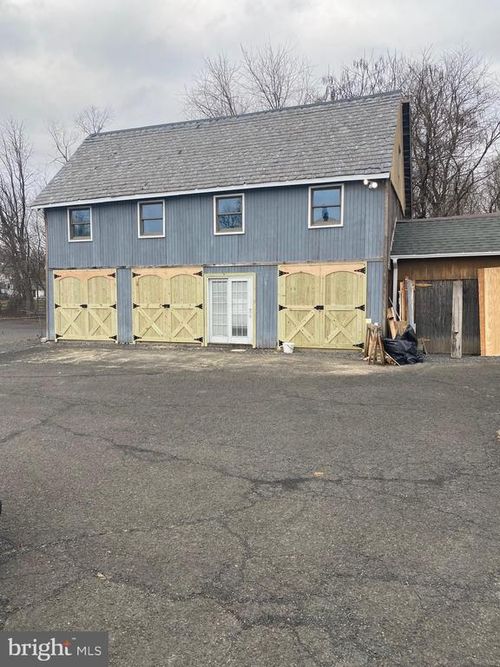 87 Street Road, Southampton, PA, 18966 | Card Image