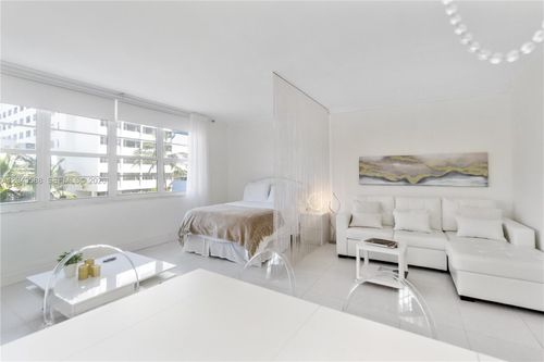 306-100 Lincoln Rd, Miami Beach, FL, 33139-2013 | Card Image