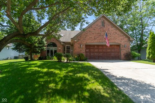 11651 Capistrano Dr, Indianapolis, IN, 46236-8839 | Card Image