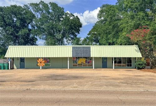 2001 Main St, Franklinton, LA, 70438-3621 | Card Image