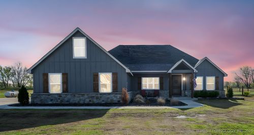 102 Driftwood Dr, Adair, OK, 74330-7703 | Card Image