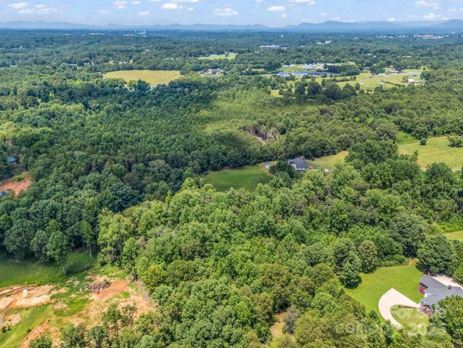 281 N Quail Run, House other with 3 bedrooms, 3 bathrooms and null parking in Forest City NC | Image 5