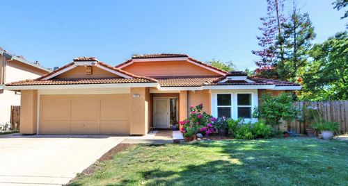 1908 Pebblewood Dr, Sacramento, CA, 95833-2660 | Card Image