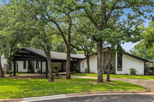405 Woodbriar Ct, Colleyville, TX, 76034-8689 | Card Image