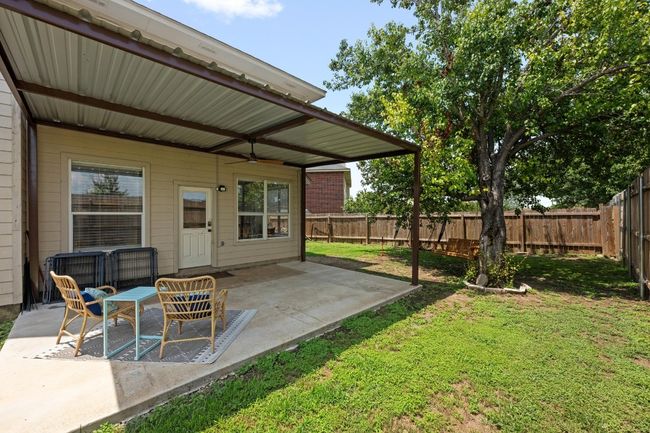 Covered patio | Image 32