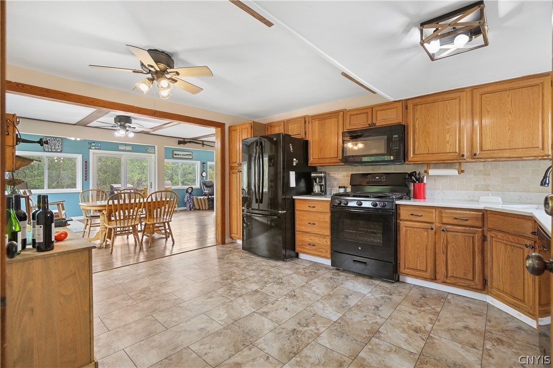 Residential in Lysander 4