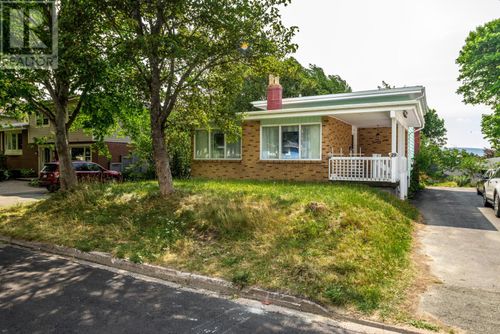 29 London Rd, Saint Johns, NL, A1B2G9 | Card Image