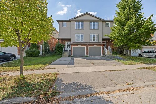 a-695 Wild Ginger Ave, Waterloo, ON, N2V2T2 | Card Image