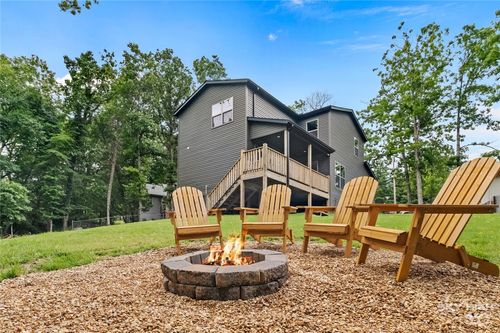 3 Kilham Ln, Bella Vista, AR, 72714-5130 | Card Image