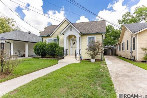 219 Westmoreland Dr, Baton Rouge, LA, 70806-5160 | Card Image