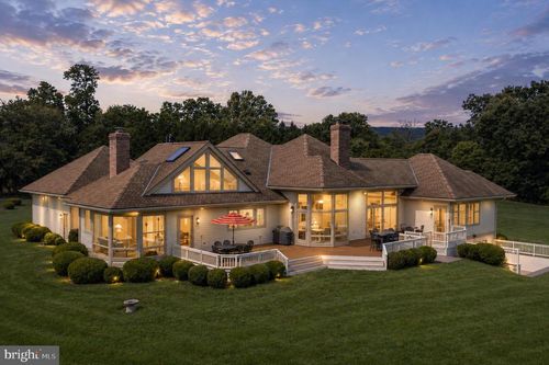 18291 Calumet Ln, BLUEMONT, VA, 20135-1869 | Card Image