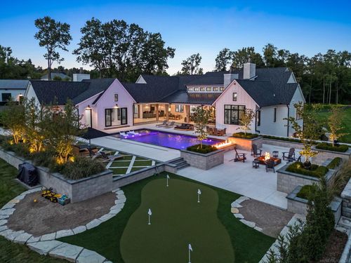 5300 Sheldon Rd, Oakland Twp, MI, 48306-2126 | Card Image