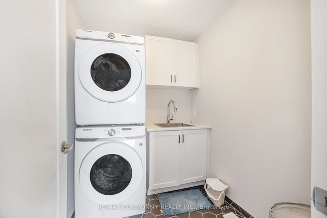 243 Pursuit Terr, House other with 3 bedrooms, 3 bathrooms and 2 parking in Richmond ON | Image 24