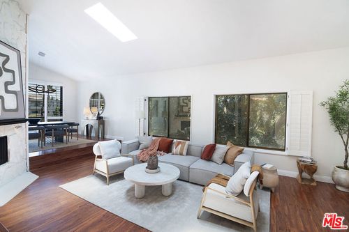 303-1434 Greenfield Ave, Los Angeles, CA, 90025-3423 | Card Image