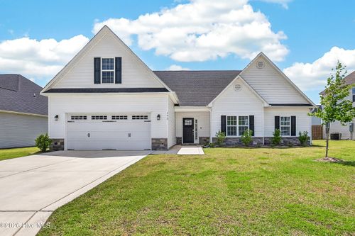 592 Appalachian Trl S, Jacksonville, NC, 28546-0195 | Card Image