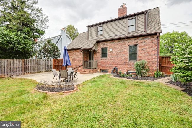 8114 Old Georgetown Rd, House other with 5 bedrooms, 3 bathrooms and null parking in BETHESDA MD | Image 39