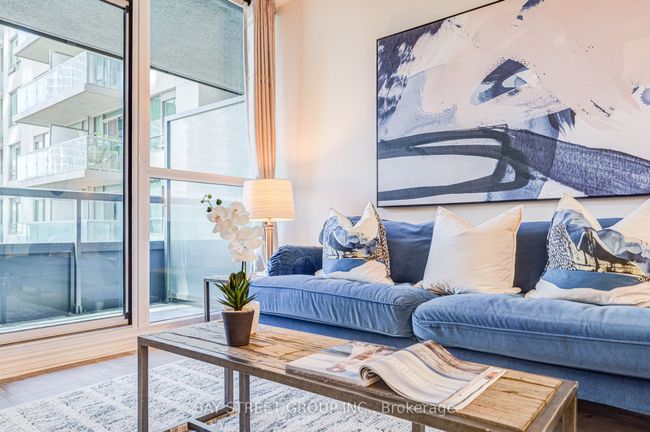 627 - 25 Lower Simcoe St, Condo with 2 bedrooms, 1 bathrooms and null parking in Toronto ON | Image 33