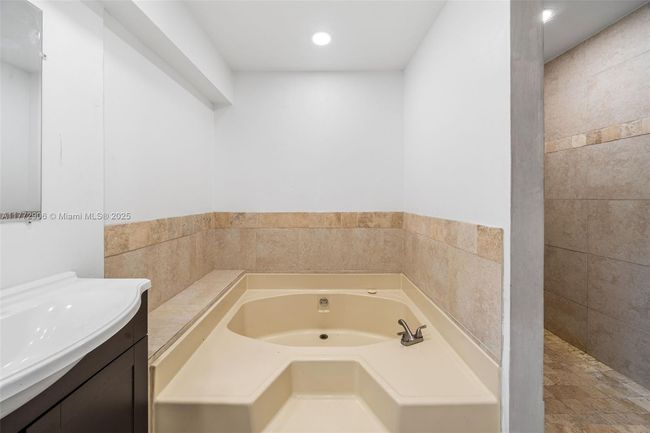 15696 Ferris Pl, House other with 5 bedrooms, 3 bathrooms and null parking in LOXAHATCHEE FL | Image 34