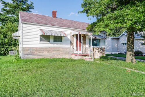 644 Lincoln Ave, East Alton, IL, 62024-1313 | Card Image