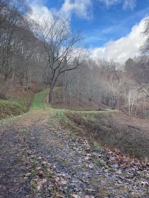 100-0 Dragoon Dr, Waynesville, NC, 28785 | Card Image