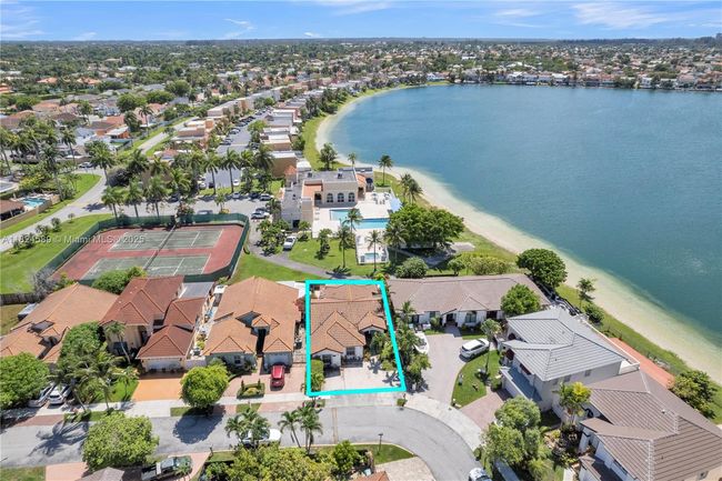 12350 Nw 7 Th Trl, House other with 3 bedrooms, 2 bathrooms and null parking in Miami FL | Image 37