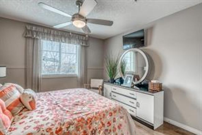 212 - 406 Cranberry Pk Se, Condo with 2 bedrooms, 2 bathrooms and 1 parking in Calgary AB | Image 16