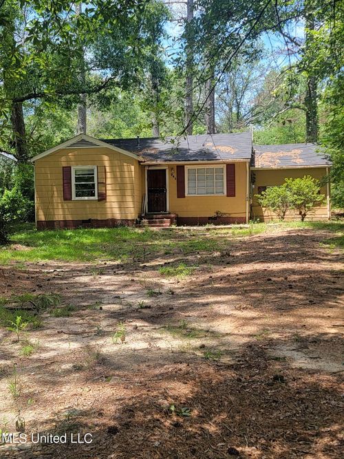 241 Lea Cir, Jackson, MS, 39204-4341 | Card Image