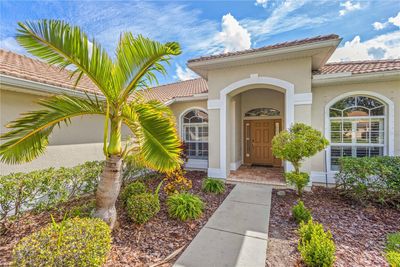 12547 Natureview Circle, House other with 3 bedrooms, 2 bathrooms and null parking in BRADENTON FL | Image 2