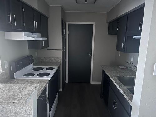 apt-711-7400 Bellerive Dr, Houston, TX, 77036-3046 | Card Image
