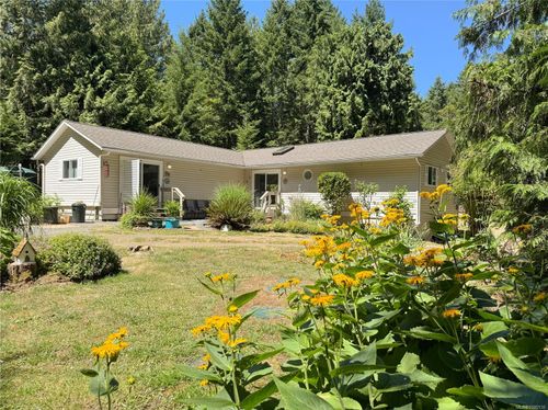 321 Kirby Rd, Gabriola Island, BC, V0R1X2 | Card Image