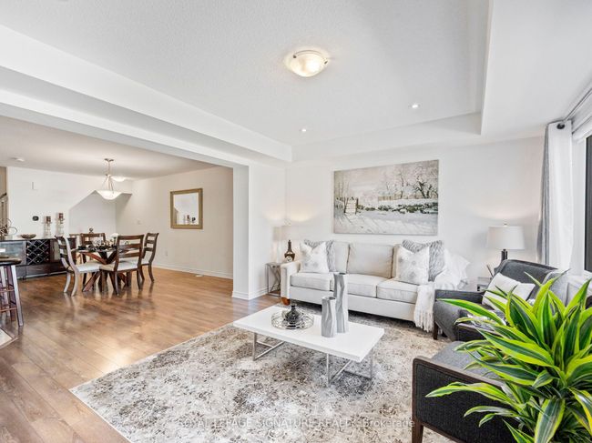 10 - 1125 Leger Way, House attached with 3 bedrooms, 3 bathrooms and 1 parking in Milton ON | Image 13