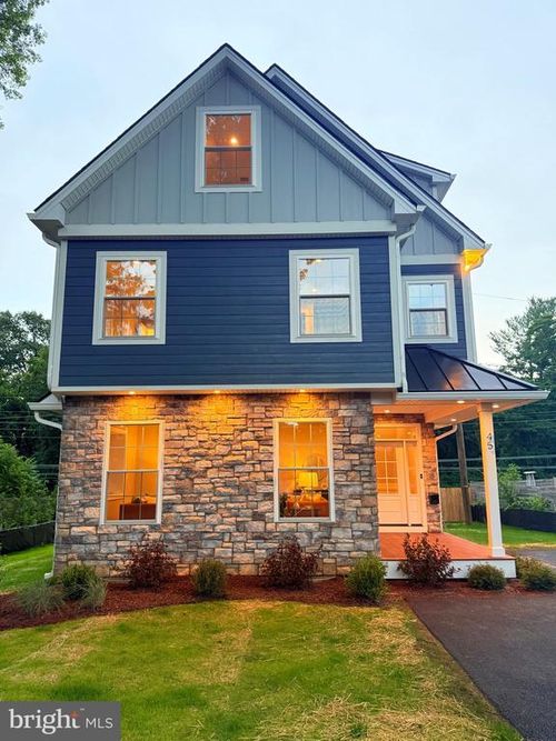 45 Orchard Ln, BERWYN, PA, 19312-1253 | Card Image